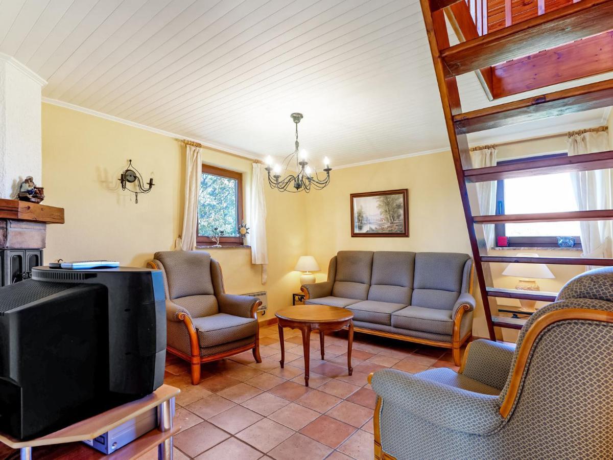 Amazing Holiday Home In Porcheresse Daverdisse With Terrace Extérieur photo