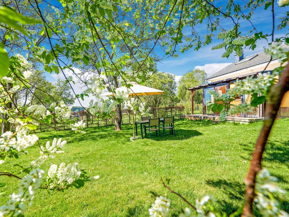 Amazing Holiday Home In Porcheresse Daverdisse With Terrace Extérieur photo
